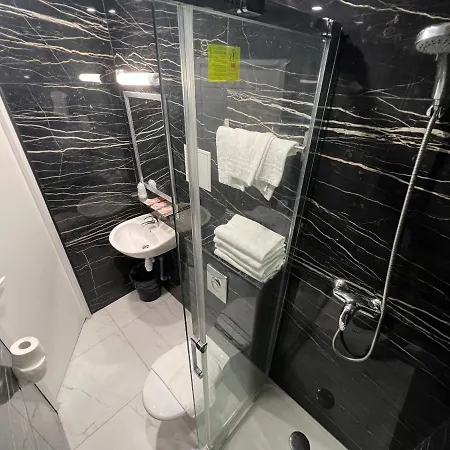 Hipotel Printania Maraichers 2* Parigi