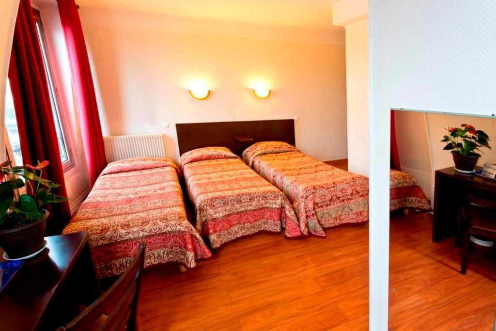 Hipotel Printania Maraichers Hotel 2*